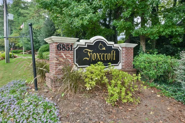 $2,700 | 6851 Roswell Road, Unit K14, Atlanta, GA 30328