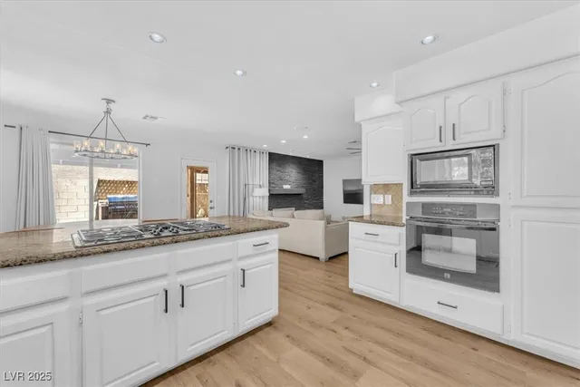 $599,999 | 1795 Nuevo Road, Henderson, NV 89014