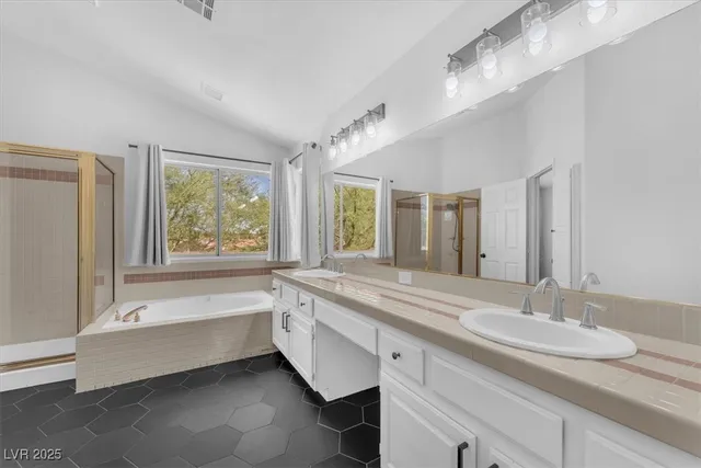 $599,999 | 1795 Nuevo Road, Henderson, NV 89014