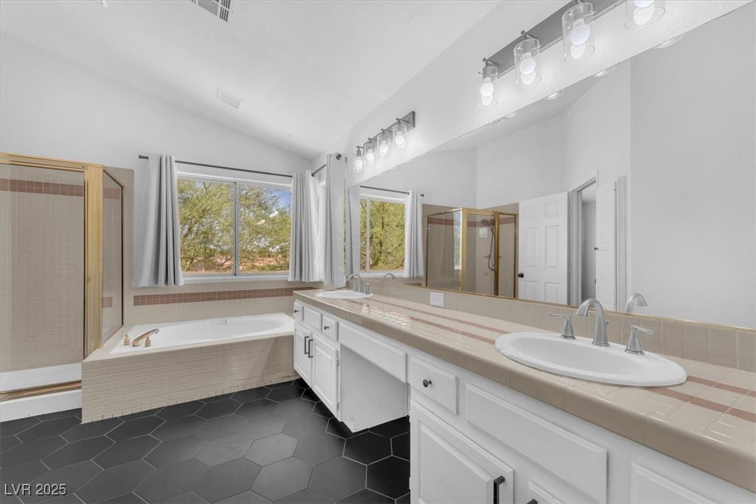 1795 Nuevo Road Henderson, NV 89014 - Photo 27 of 62