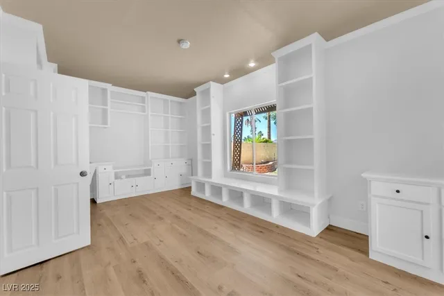 $599,999 | 1795 Nuevo Road, Henderson, NV 89014