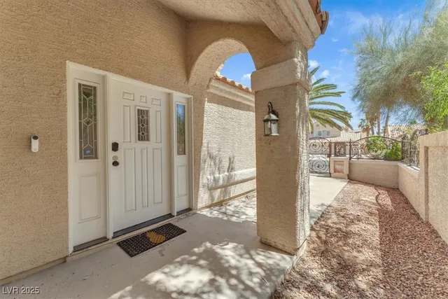 $599,999 | 1795 Nuevo Road, Henderson, NV 89014