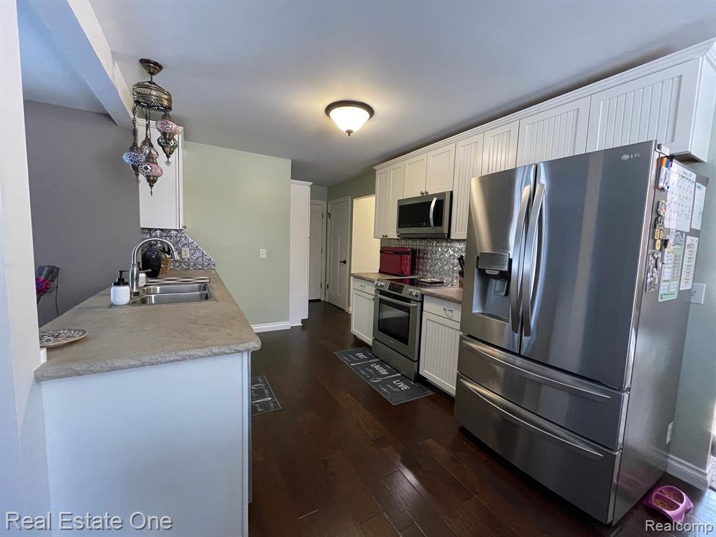 5479 Canonsburg Road Grand Blanc, MI 48439 - Photo 6 of 23