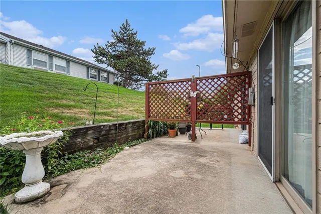 $254,000 | 707 North Somerset Terrace, Olathe, KS 66062