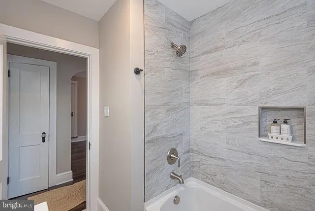 $329,900 | 228 Glen Avenue, Salisbury, MD 21804