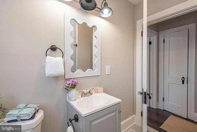 $329,900 | 228 Glen Avenue, Salisbury, MD 21804