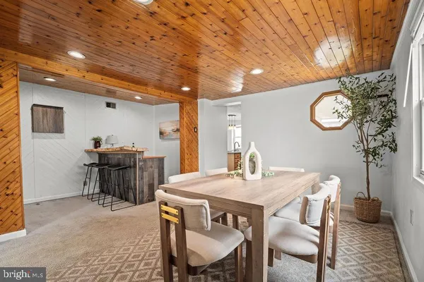 $369,900 | 279 Magothy Beach Road, Pasadena, MD 21122