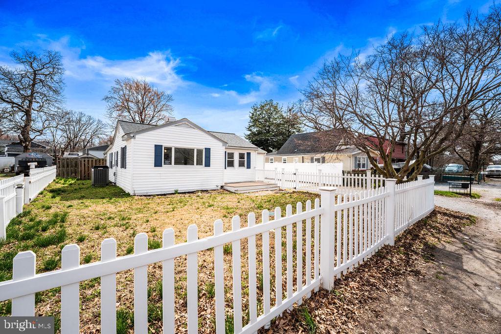 279 Magothy Beach Road Pasadena, MD 21122 - Photo 20 of 21