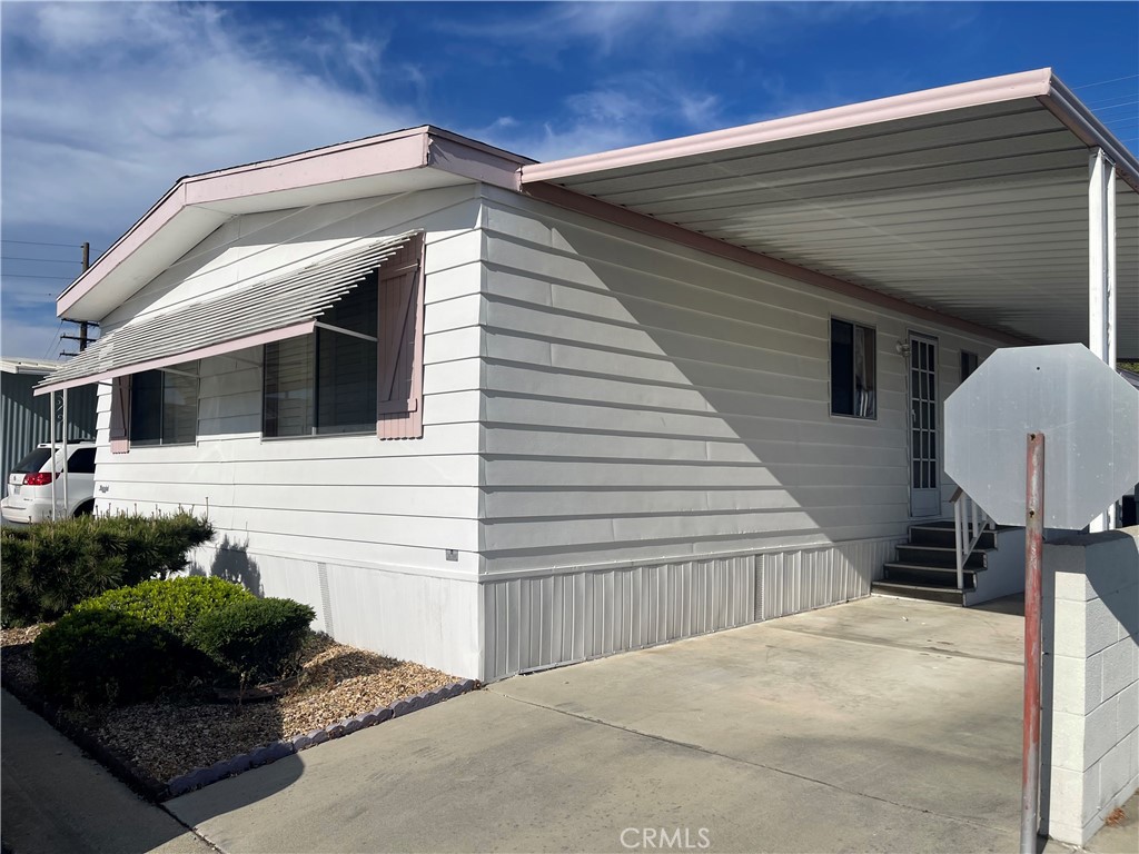 525 North Gilbert Street Anaheim, CA 92801 - Photo 9 of 56