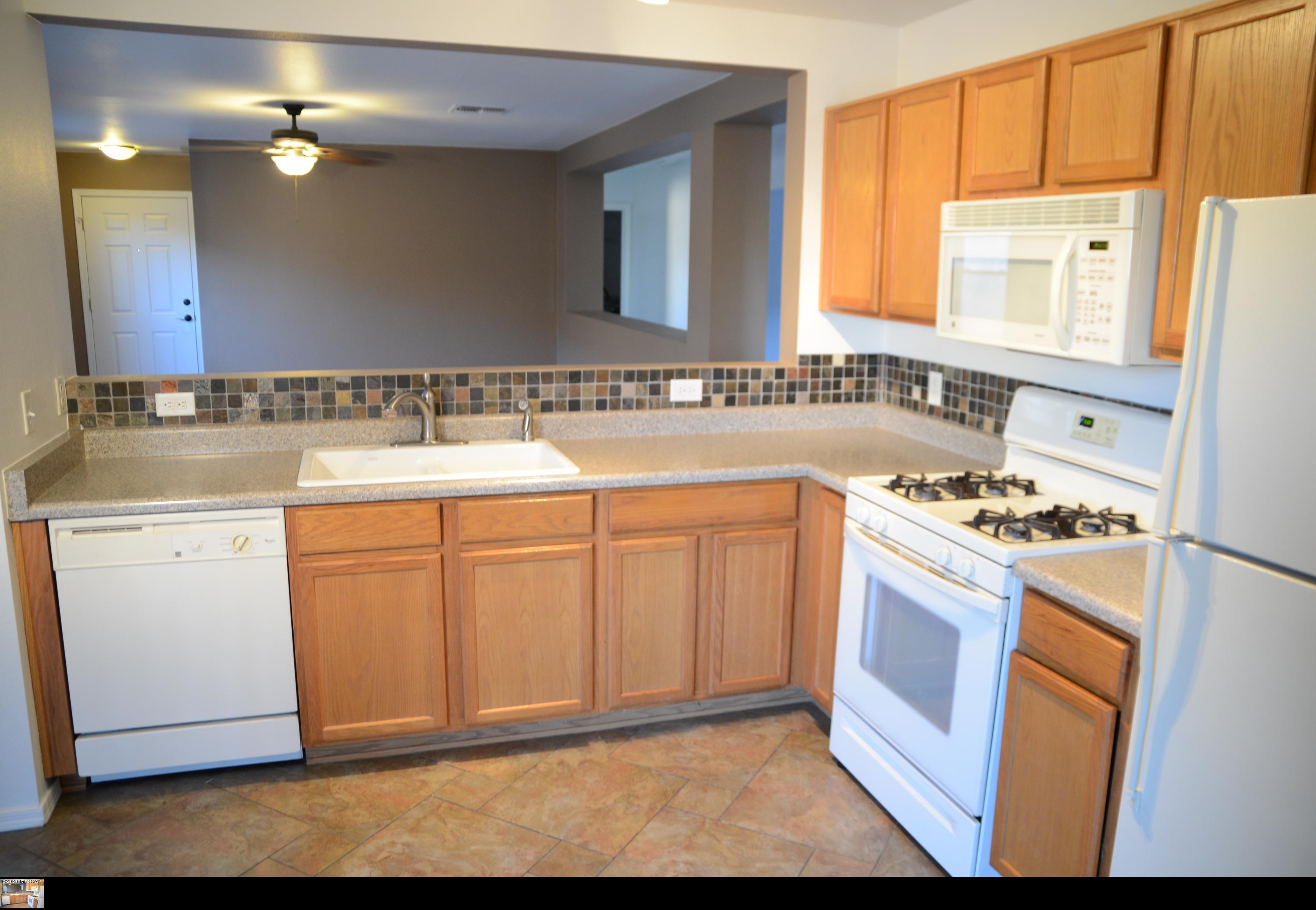 3853 East Eventide Street Tucson, AZ 85706 - Photo 6 of 16