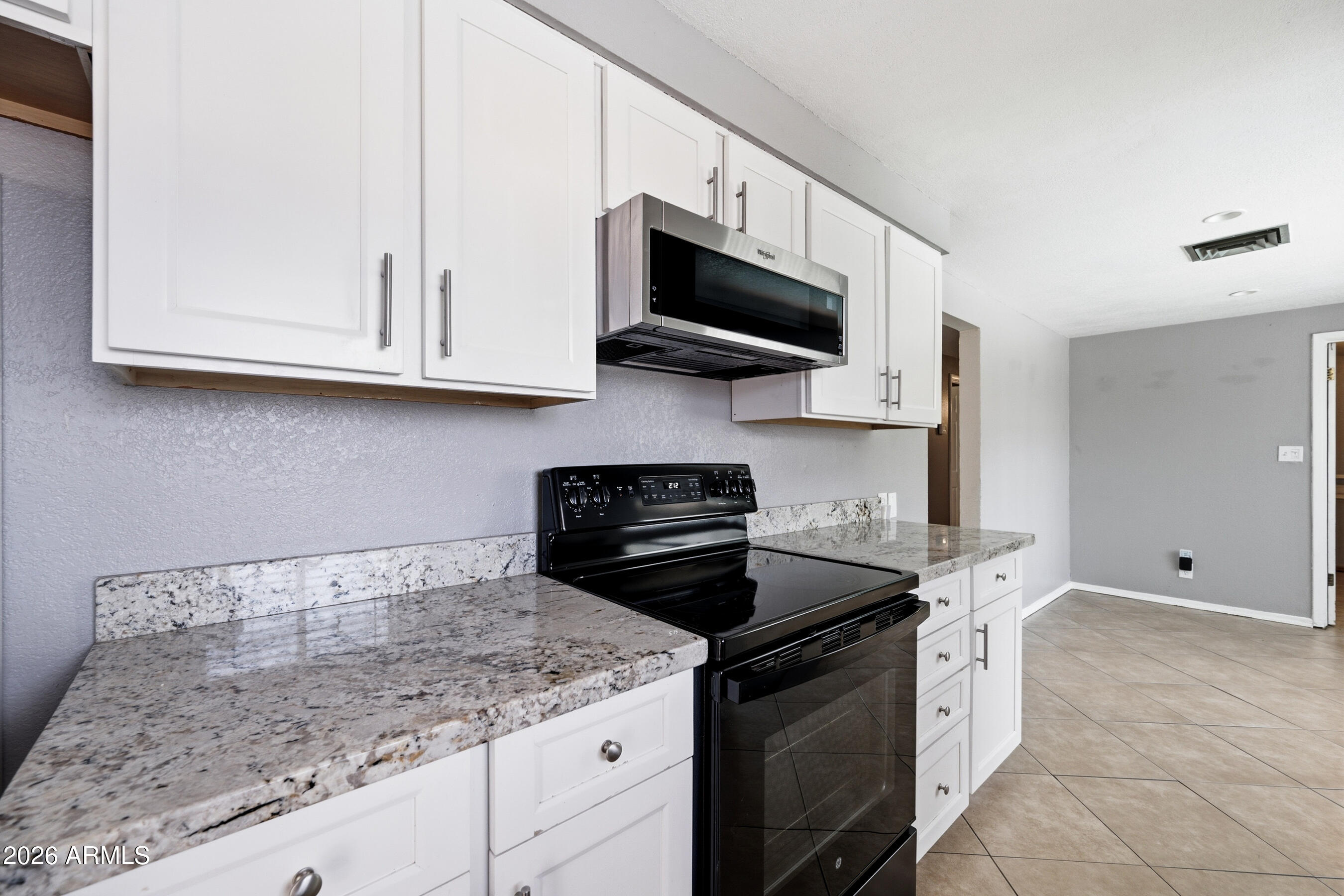 3737 West Griswold Road Phoenix, AZ 85051 - Photo 11 of 27 11-3737WGA-ocupix-