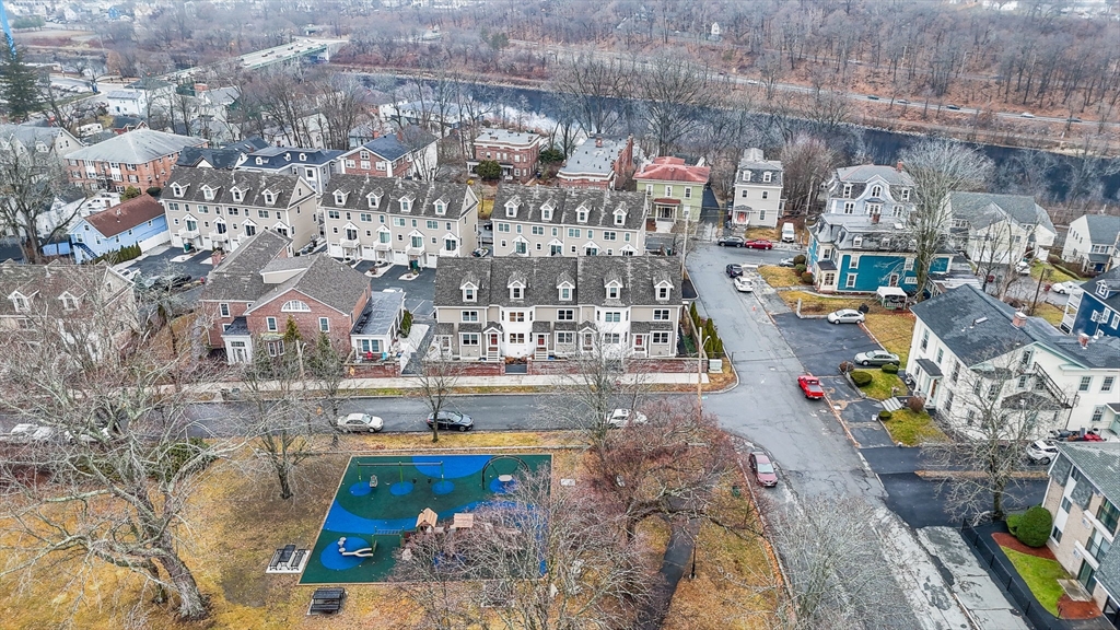 154 Chestnut Street, Unit 9 Lowell, MA 01852 - Photo 35 of 39 a picture of city view