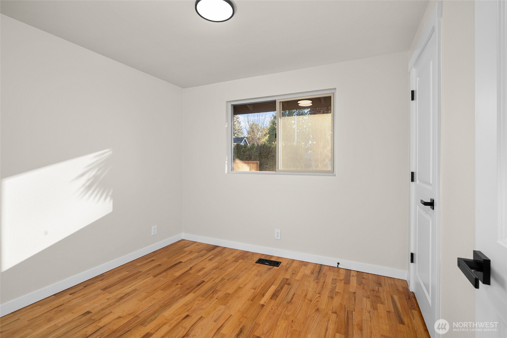 21105 7th Avenue West Bothell, WA 98021 - Photo 9 of 21