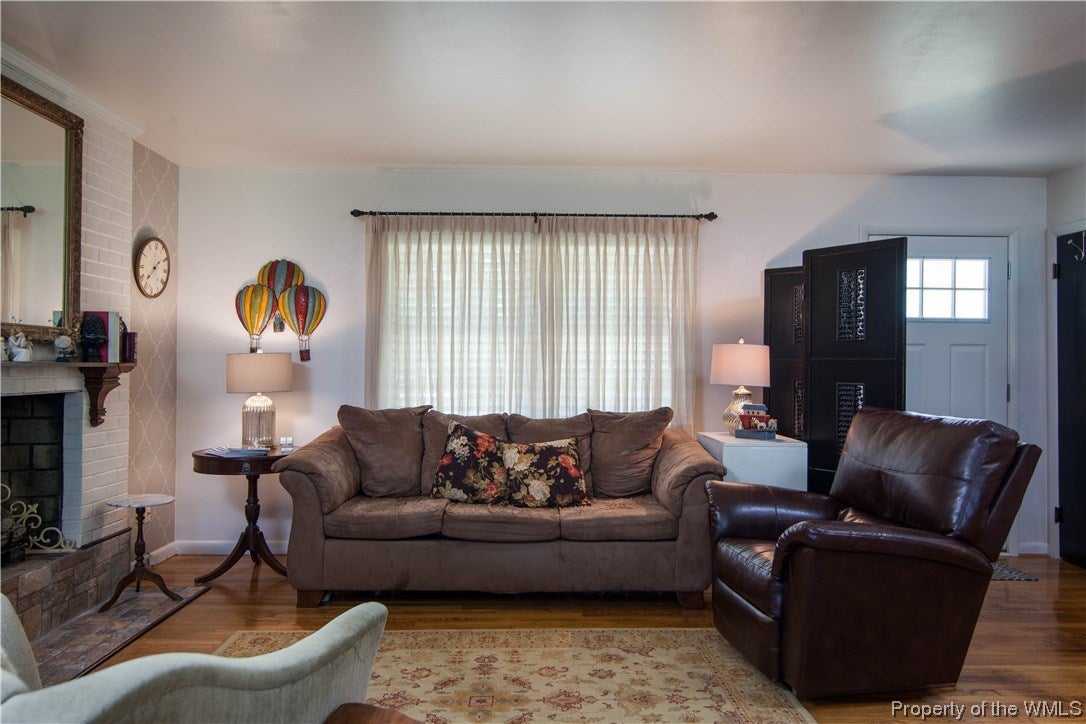 6863 Fields Landing Road Hayes, VA 23072 - Photo 6 of 32 Gallery Image 6