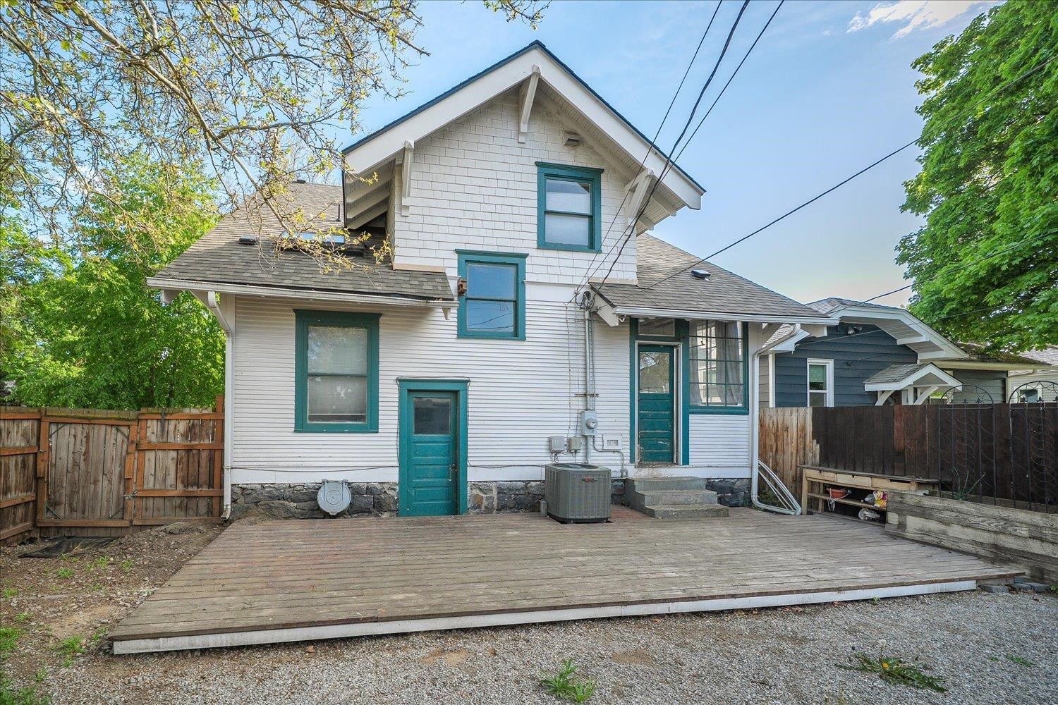 2702 West Gardner Avenue Spokane, WA 99201 - Photo 34 of 41