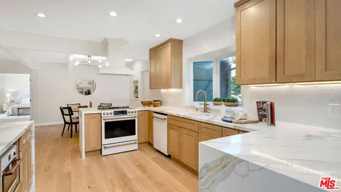 $2,249,900 | 4559 Morella Avenue, Studio City, CA 91607