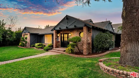 $2,249,900 | 4559 Morella Avenue, Studio City, CA 91607