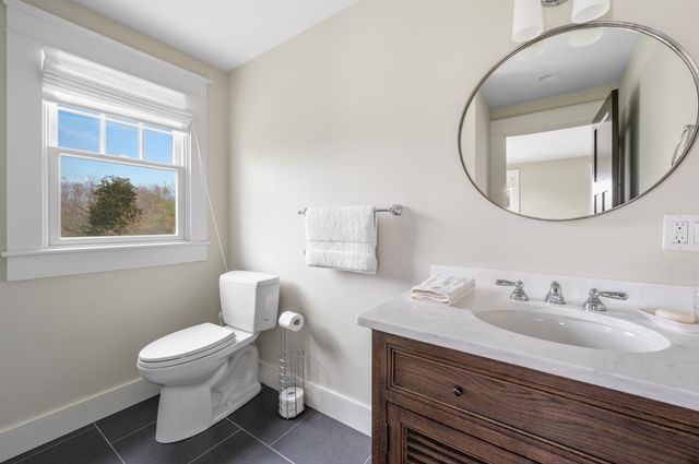 $3,677,000 | 189 Harbor Point Road, Barnstable, MA 02675