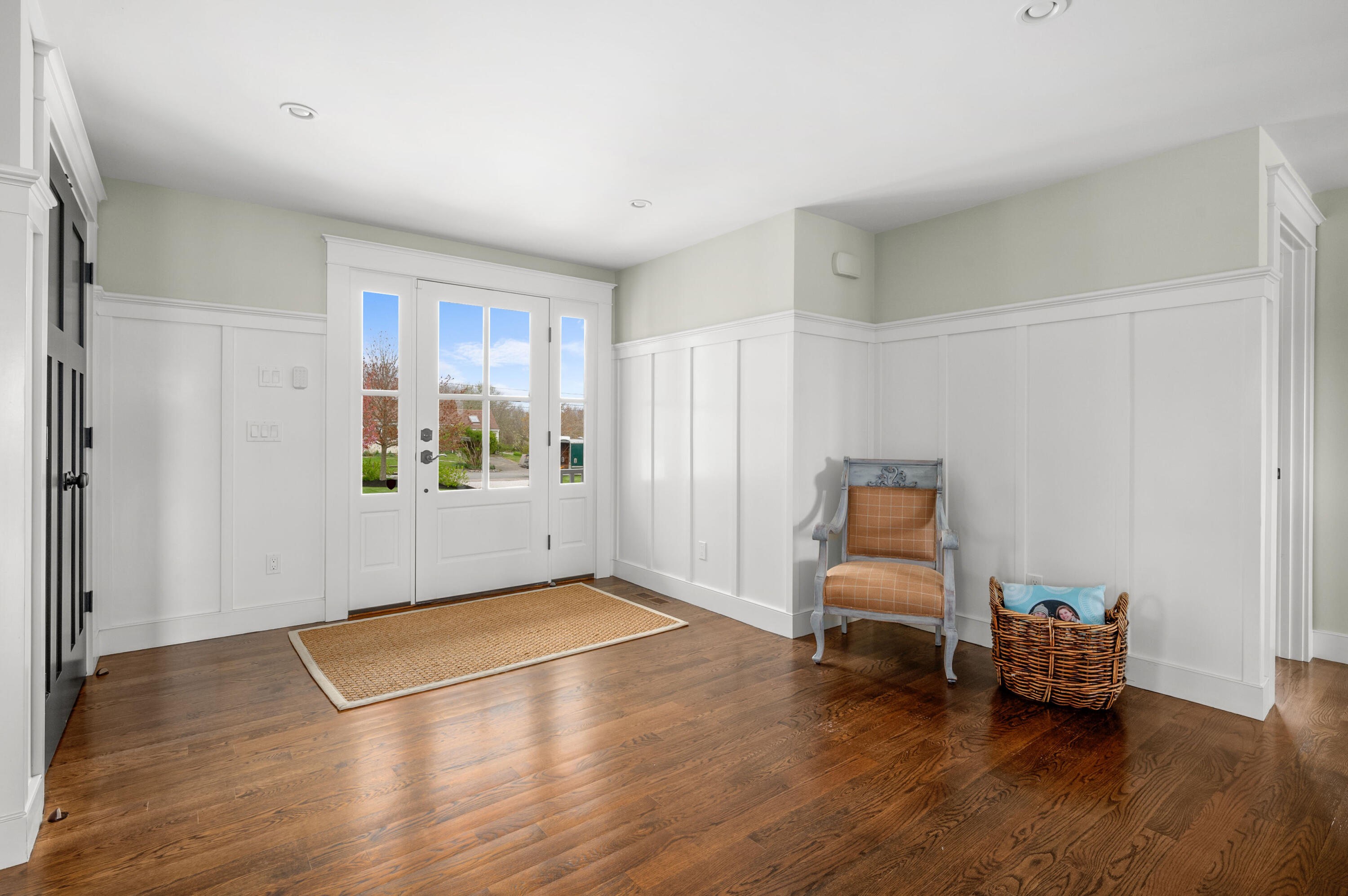 189 Harbor Point Road Barnstable, MA 02675 - Photo 5 of 68 IMG_6098