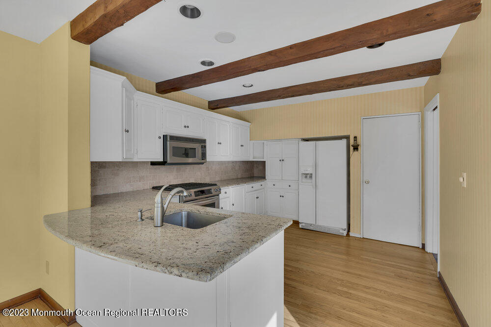 13 Judith Road Little Silver, NJ 07739 - Photo 14 of 39 020_dsc05306