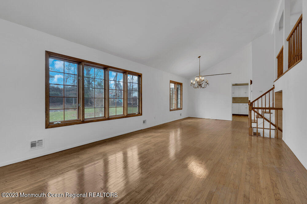 13 Judith Road Little Silver, NJ 07739 - Photo 19 of 39 032_dsc05366