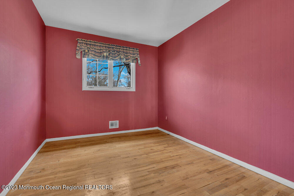 13 Judith Road Little Silver, NJ 07739 - Photo 30 of 39 054_dsc05261