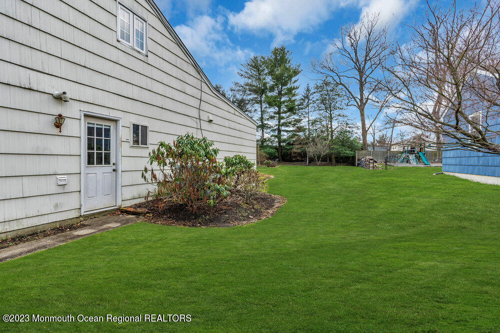 13 Judith Road Little Silver, NJ 07739 - Photo 32 of 39 056_dsc05448-1