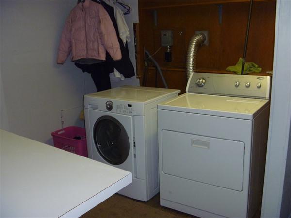 84 Nash Road Weymouth, MA 02190 - Photo 30 of 30 Gallery Image 30