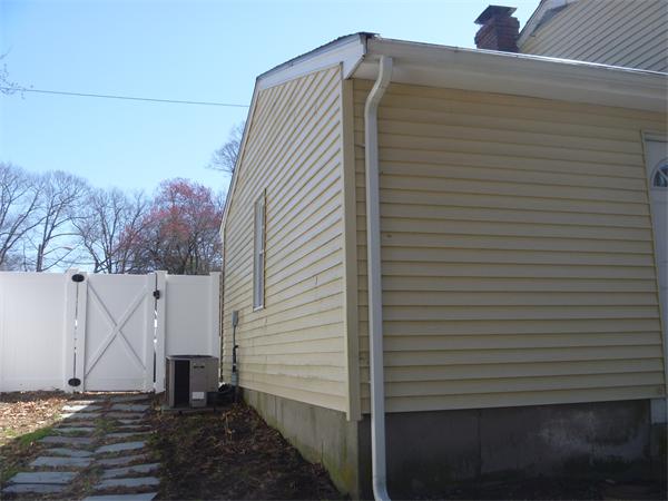 84 Nash Road Weymouth, MA 02190 - Photo 6 of 30 Gallery Image 6