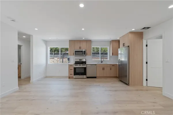 $2,695 | 7437 Ranchito Avenue, Van Nuys, CA 91405