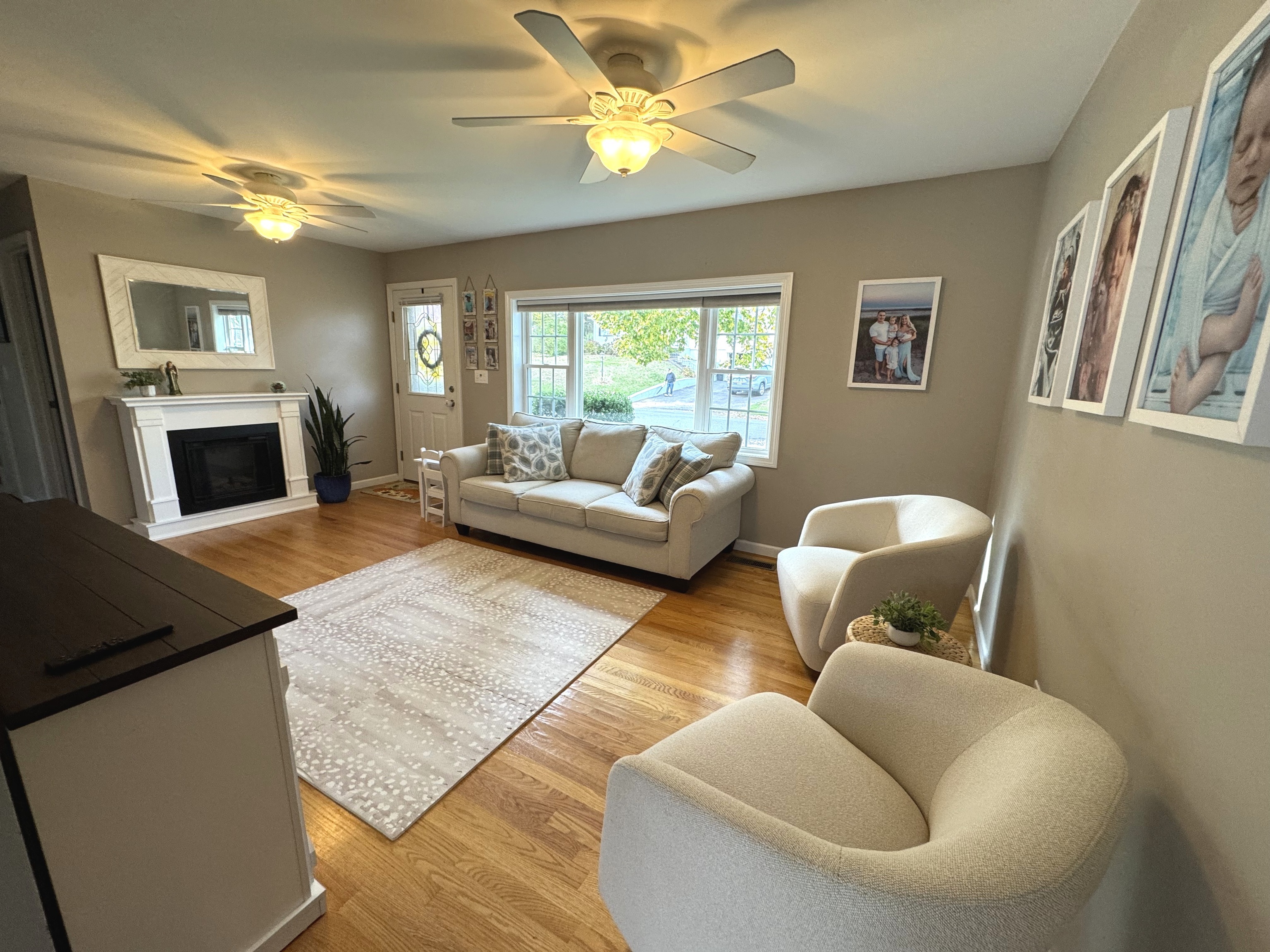 145 Honor Road West Haven, CT 06516 - Photo 4 of 22