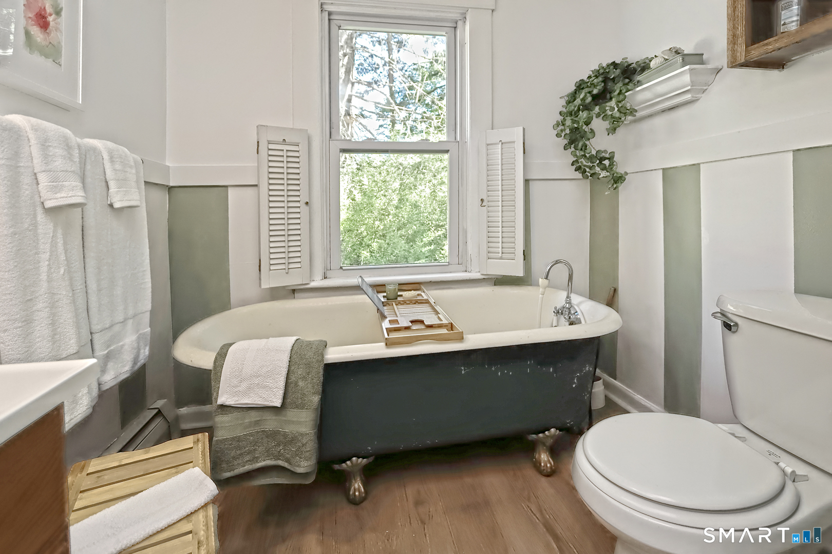 1008 Garden Road Orange, CT 06477 - Photo 17 of 39
