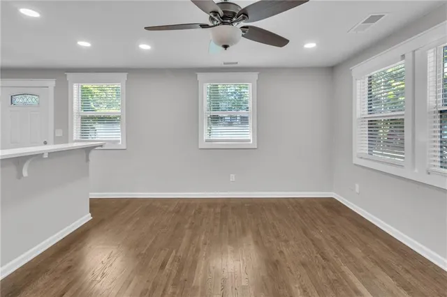 $1,550 | 359 Belgarde Place Southeast, Atlanta, GA 30354