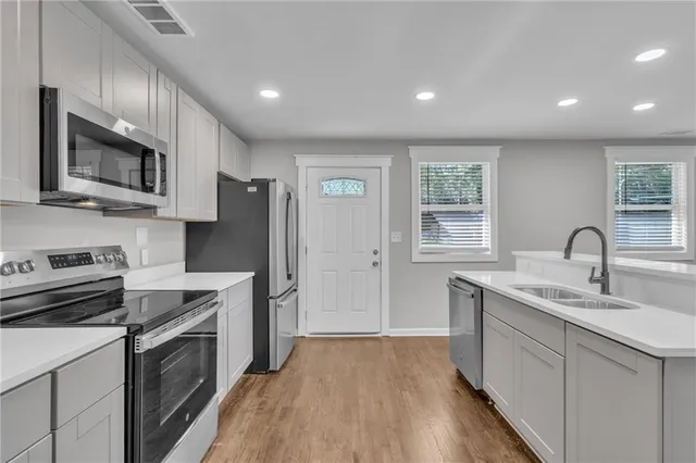 $1,550 | 359 Belgarde Place Southeast, Atlanta, GA 30354