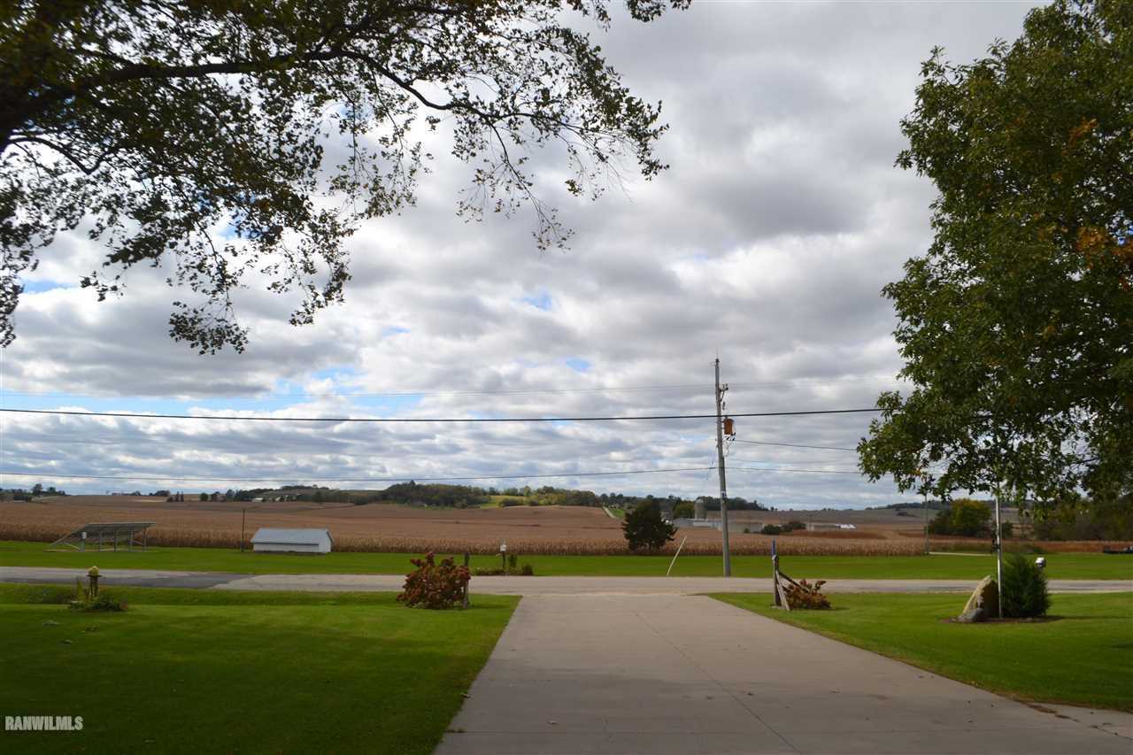511 South Stockton Road Stockton, IL 61085 - Photo 25 of 30 Gallery Image 25