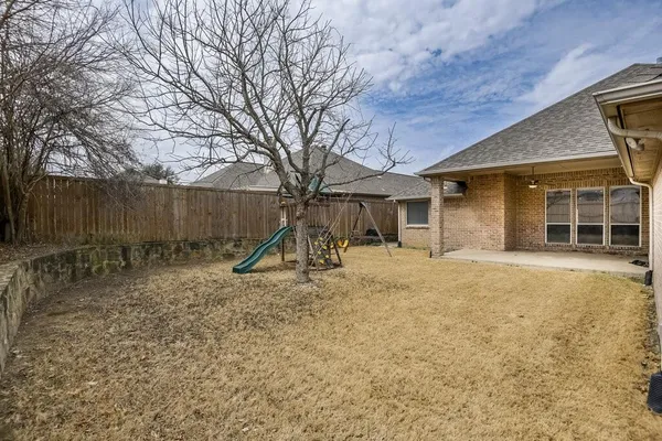 $410,000 | 5201 La Bandera Trail, Benbrook, TX 76126