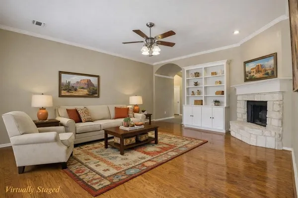 $410,000 | 5201 La Bandera Trail, Benbrook, TX 76126