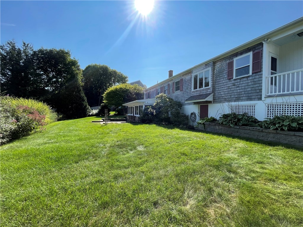 455 River Road Lincoln, RI 02865 - Photo 5 of 39