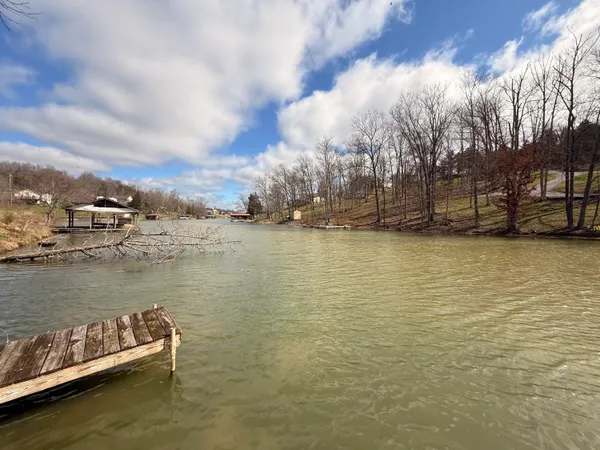$100,000 | 785 Waterworks Road, Williamstown, KY 41097