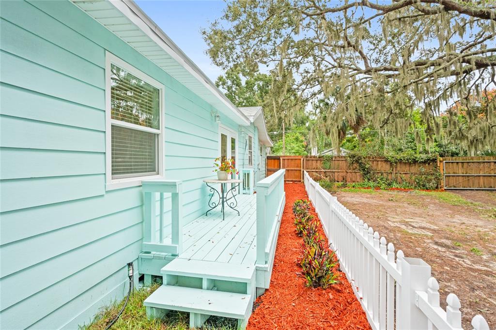245 South Rhodes Street Mount Dora, FL 32757 - Photo 29 of 64 a view of outdoor space and yard