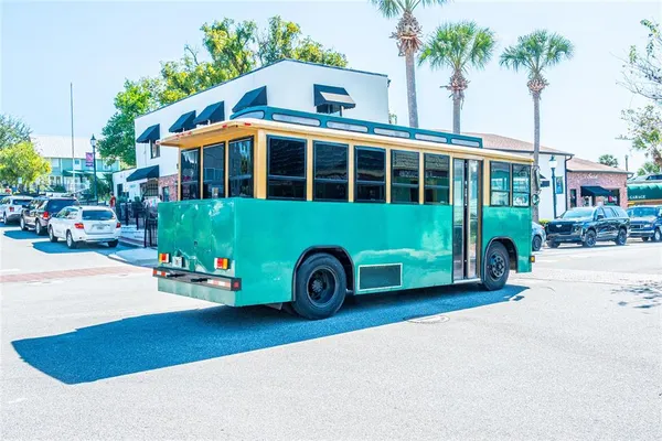 $3,900 | 245 South Rhodes Street, Mount Dora, FL 32757