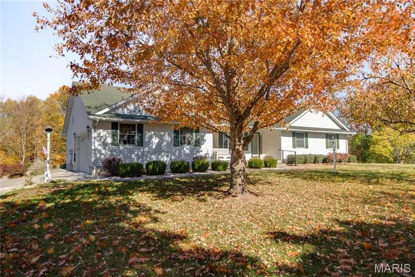 $499,000 | 676 Highway 108, Carrollton, IL 62016