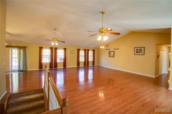 $499,000 | 676 Highway 108, Carrollton, IL 62016