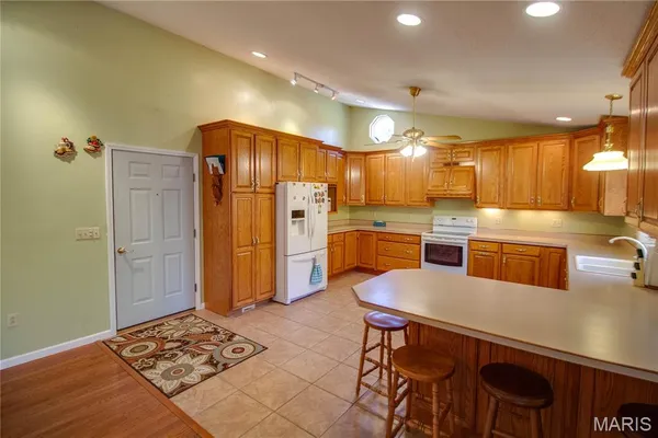 $499,000 | 676 Highway 108, Carrollton, IL 62016