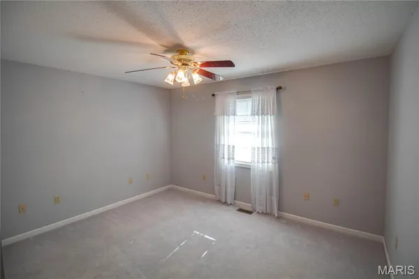 $499,000 | 676 Highway 108, Carrollton, IL 62016