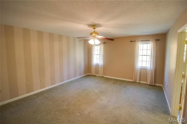 $499,000 | 676 Highway 108, Carrollton, IL 62016