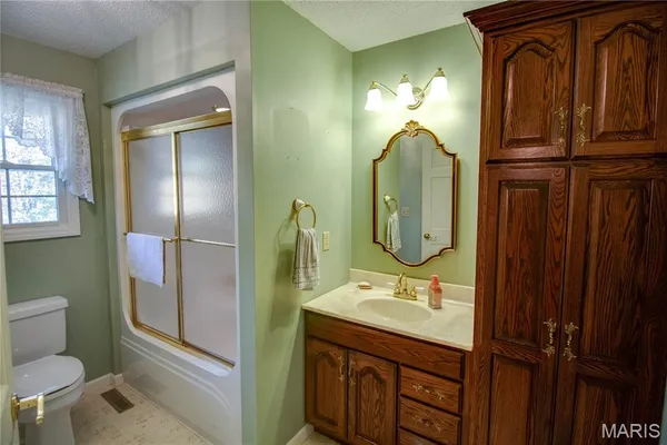 $499,000 | 676 Highway 108, Carrollton, IL 62016