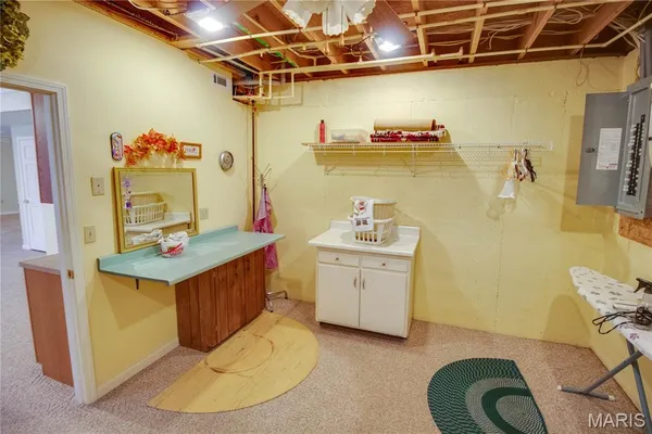 $499,000 | 676 Highway 108, Carrollton, IL 62016