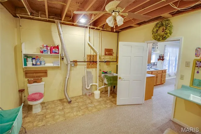 $525,000 | 676 Highway 108, Carrollton, IL 62016