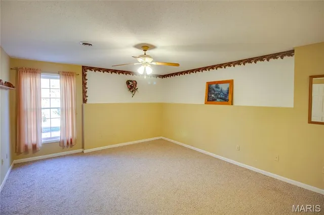 $525,000 | 676 Highway 108, Carrollton, IL 62016